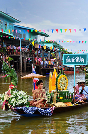 Aquatic-Phansa-Festival-@-Khlong-Lat-Chado-11
