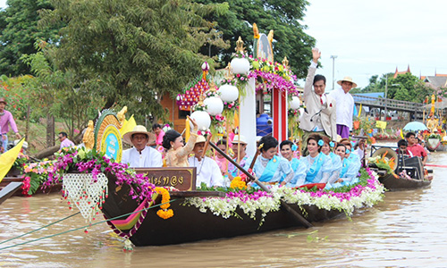 Aquatic-Phansa-Festival-@-Khlong-Lat-Chado-7