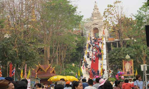 IG-A-Destination-Phrae-005_-Phra-That-Cho-Hae-Festival